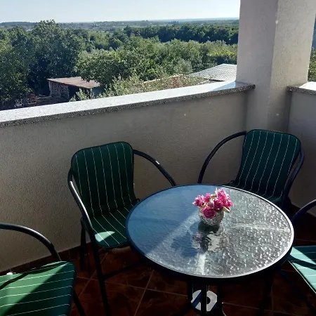Apartment Alina *